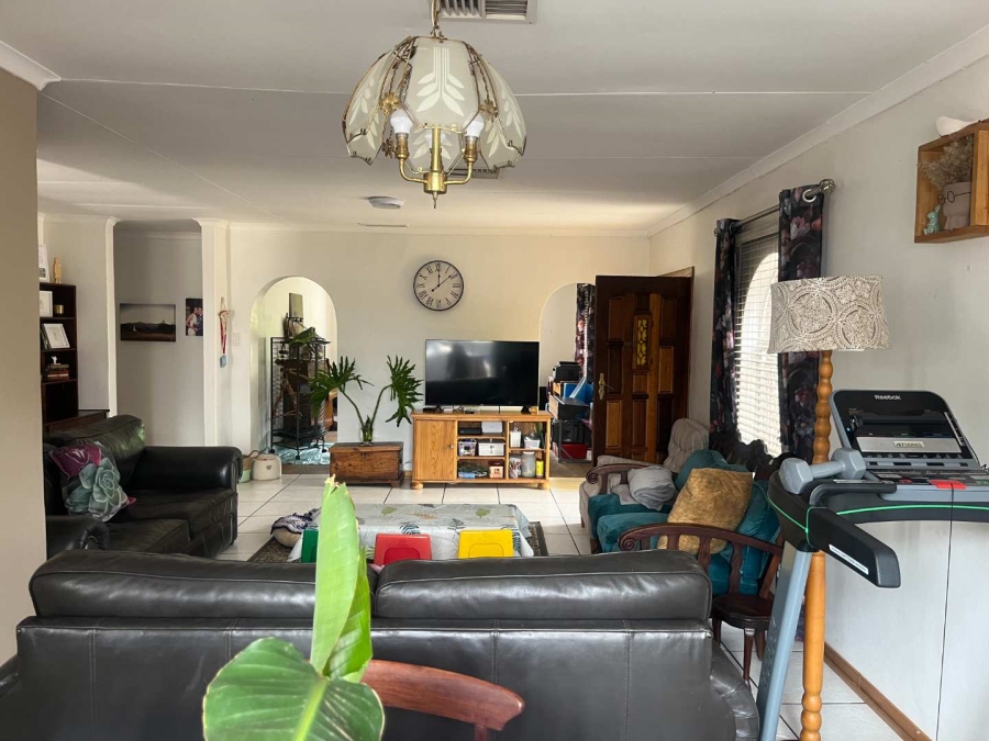 4 Bedroom Property for Sale in Keidebees Northern Cape